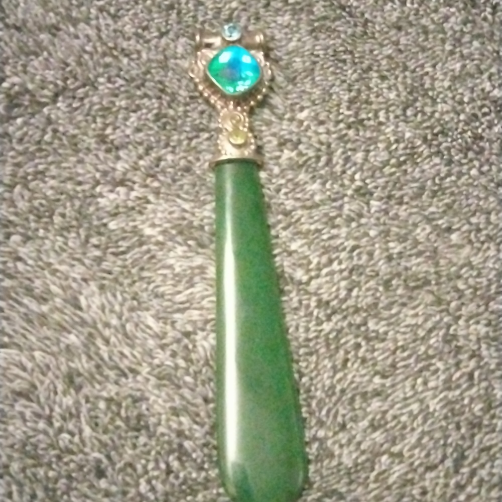 Sajen Jade Sterling Silver Pendant